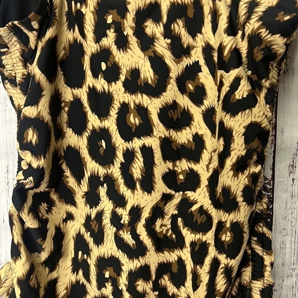 Cheetah Print Women’s One Piece Swimsuit - Small - Picture 3 of 7